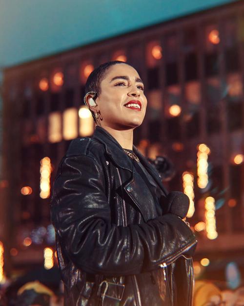 14 - December - Musikhjälpen 2019, Sweden (© Avig Kazanjian) - avigphoto_753798561546978892178489130113004127230736n.jpg