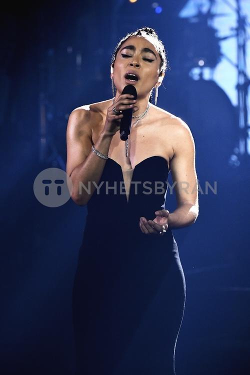 30 - January - Don't Stop The Music, Sweden - sdl4moXzu1Q1Ic_WatermarkPreview.jpg