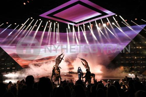 10 - November - Live NRJ Music Awards, France - sdl5zygm_wBDJI_WatermarkPreview.jpg