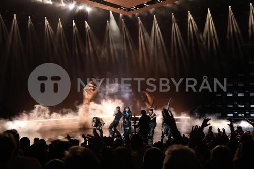 10 - November - Live NRJ Music Awards, France - sdliZ9qgZMWxYY_WatermarkPreview.jpg