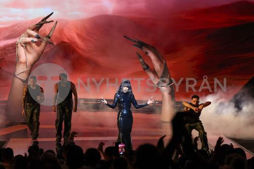 10 - November - Live NRJ Music Awards, France - sdlv2yCvAuIrjY_WatermarkPreview.jpg