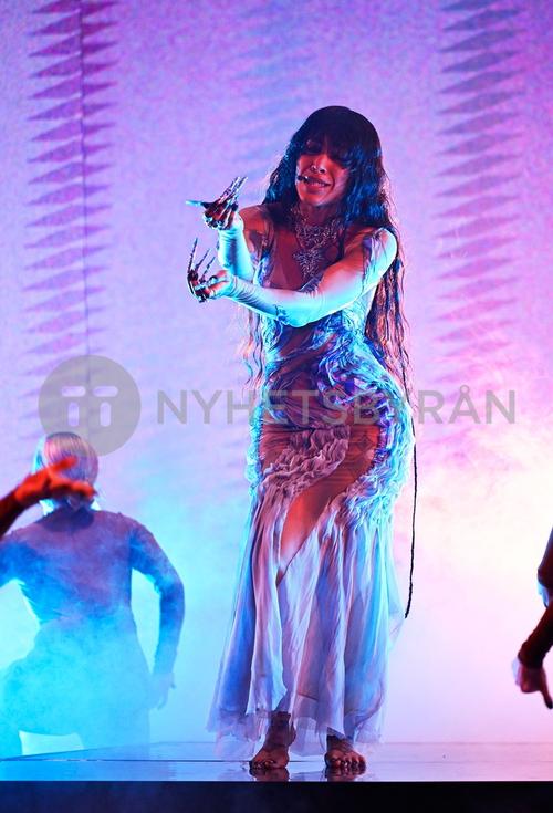 27 - October - Idol Sverige, Sweden - sdl1Etwxl_cUIs_WatermarkPreview.jpg