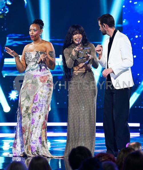 27 - October - Idol Sverige, Sweden - sdlrwgYMXkpcys_WatermarkPreview.jpg