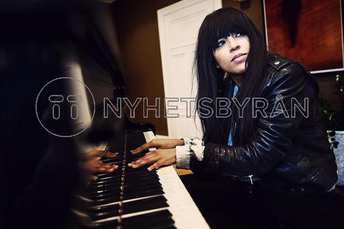 Robin Haldert - sdlsyef8be3_WatermarkPreview.jpg