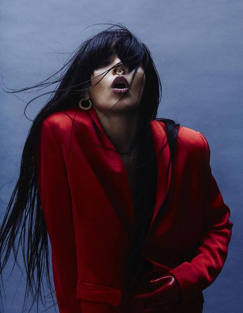 Charli Ljung - projects_1461760890-loreen_05_522_charli_ljung.jpg