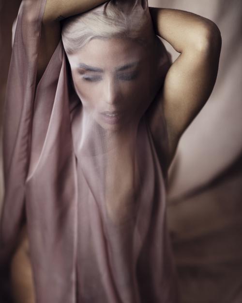 Morocco (Johan Lindeberg) - Loreen12.jpeg