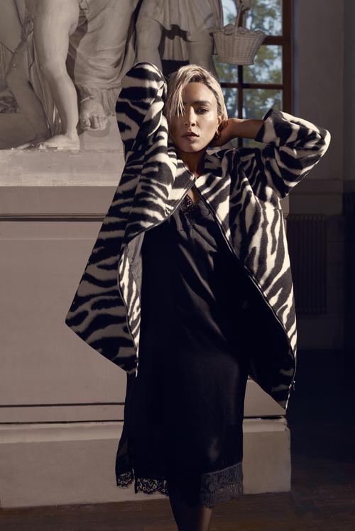 Ellos Photoshoot - 93ad0bac1ac5f6dc_org.jpg