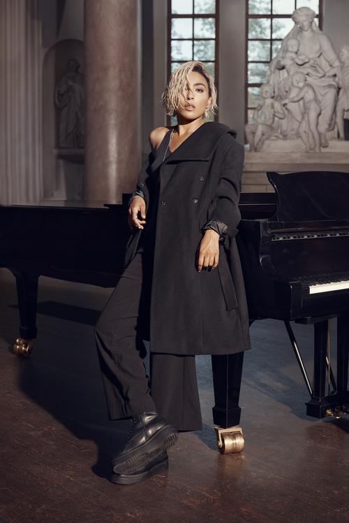 Ellos Photoshoot - b76dfc8c5277e326_org.jpg