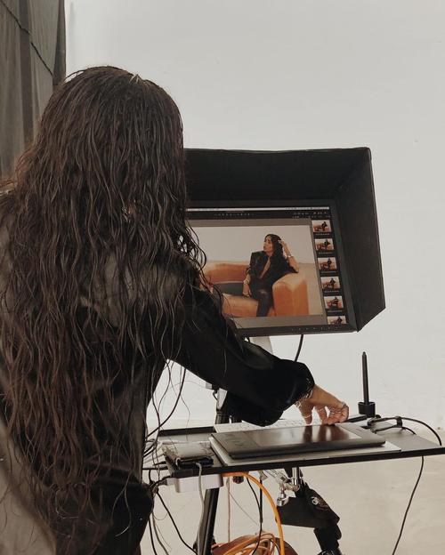 Ellos Photoshoot - ellosofficial_12125421912184811118647464954448257947773333n.jpg