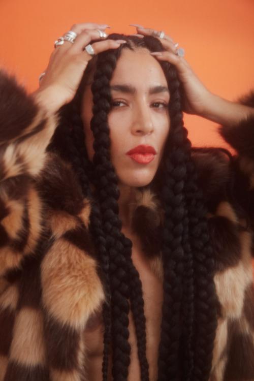 Plaza Kvinna (Patrik Lindén) - h800-415269VUs2dOvN.jpg