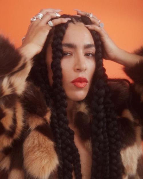 Plaza Kvinna (Patrik Lindén) - plazakvinna_12291837737722077828009501553043958789110368n.jpg