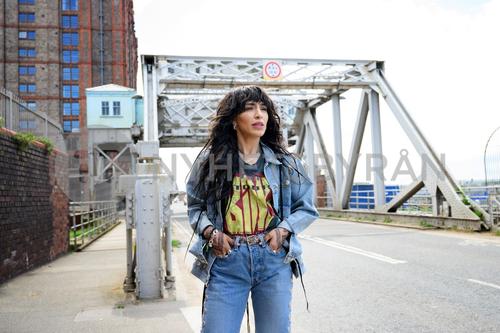 Jessica Gow II - sdlgLLdO_xvrhQ_WatermarkPreview.jpg