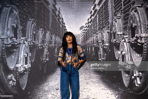 Peter Kneffel - gettyimages-1253747543-2048x2048.jpg