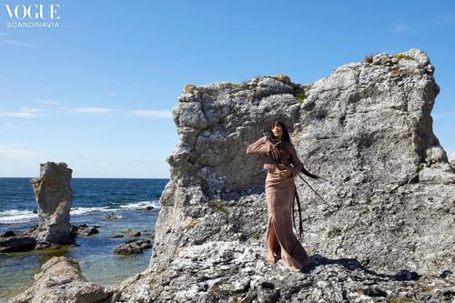 Vogue Scandinavia (Koto Bolofo) - Loreen_35d1b35a35.png