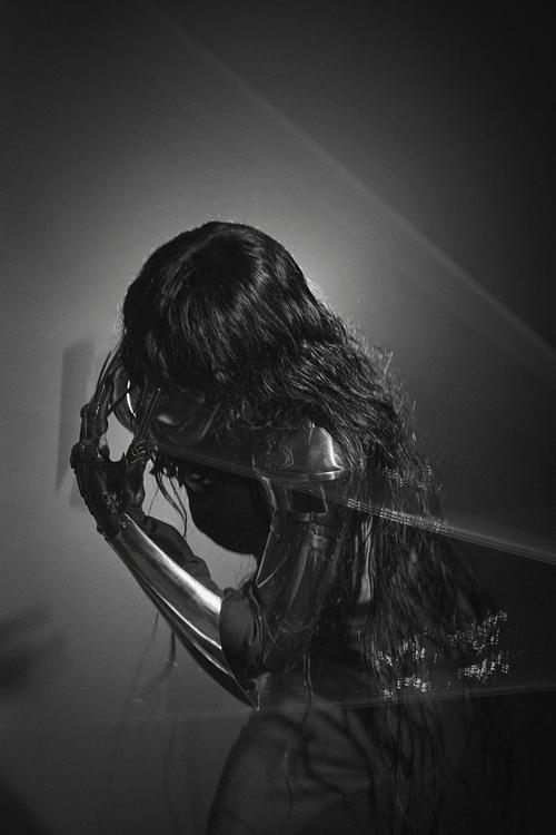 Voir (Vadym Yatsun) - Facetune_07-12-2024-13-52-29_VSCO1.jpg