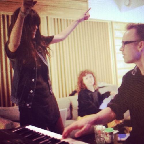 2013 - 1cb878c6306311e390d222000a9e0851_8.jpg