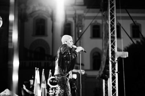 2018 - loreenofficial_250380191374671770378975568706080319471616n1_2832929.jpg