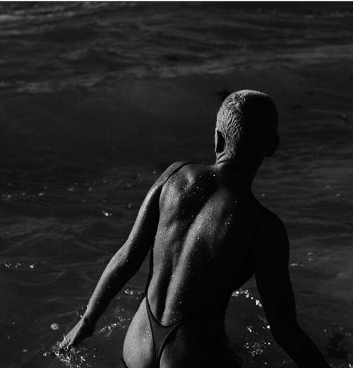 2018 - loreenofficial_250380191374671770378975568706080319471616n1_2834329.jpg