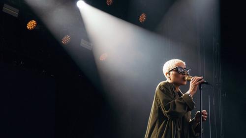 2018 - loreenofficial_250380191374671770378975568706080319471616n1_289429.jpg