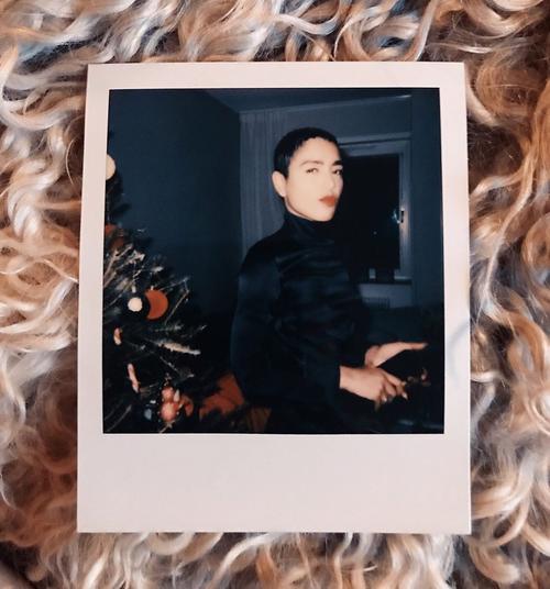 2020 - loreenofficial_250380191374671770378975568706080319471616n1_286329.jpg