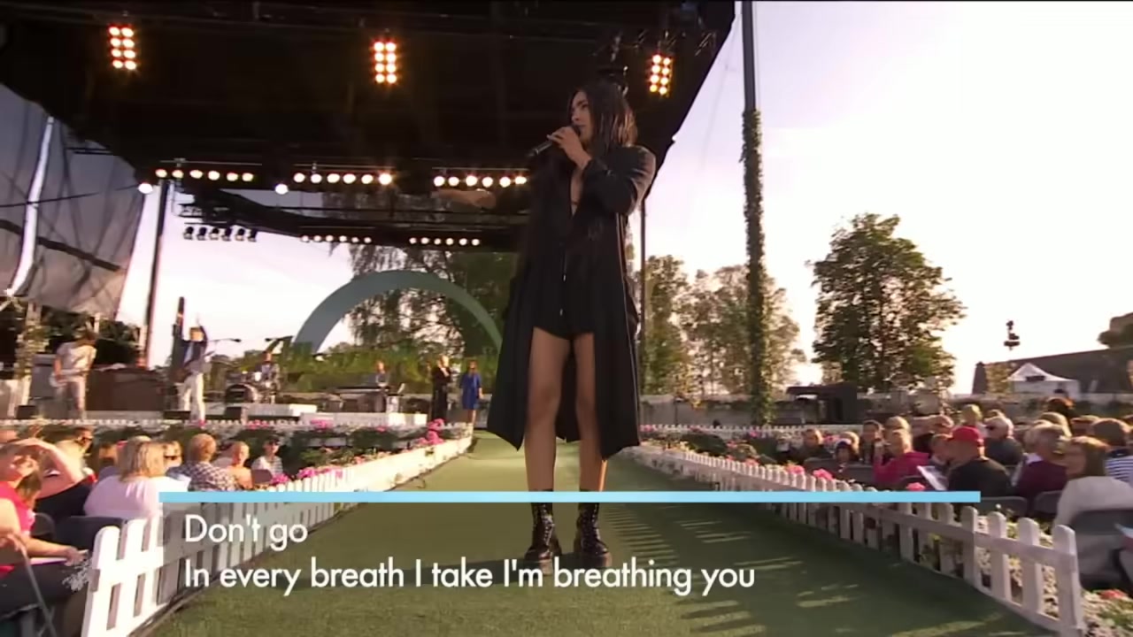 Loreen - Euphoria (allsang På Grensen, 22.07.2015) thumbnail