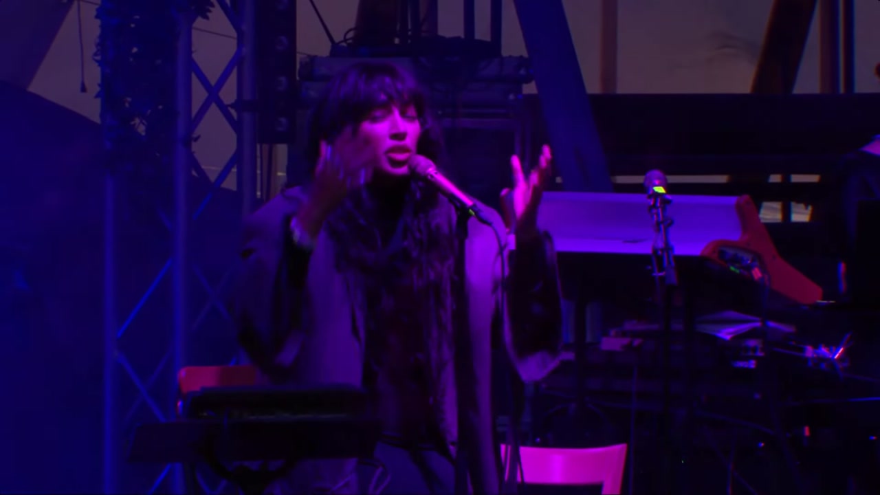 Loreen - Neon Lights (visfestivalen, 16.07.2022) thumbnail