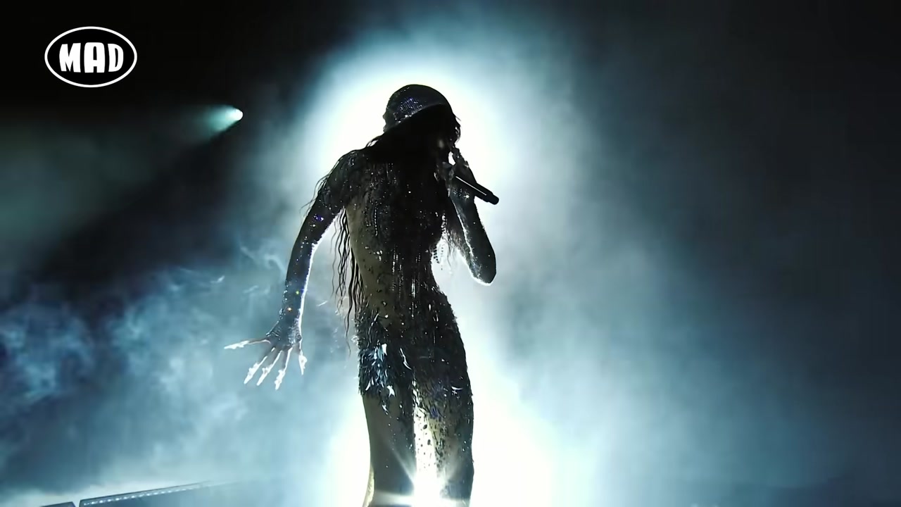 Is It Love & Tattoo - Madwalk 2025 By Three Cents thumbnail